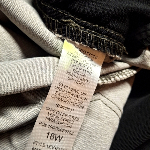 Wit and Wisdom Camo Pants - Picture 7 of 7